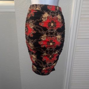 MIDI skirt, elastic waist